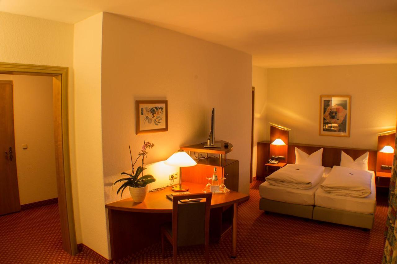 Garni Hotel Schmaus Viechtach Ngoại thất bức ảnh