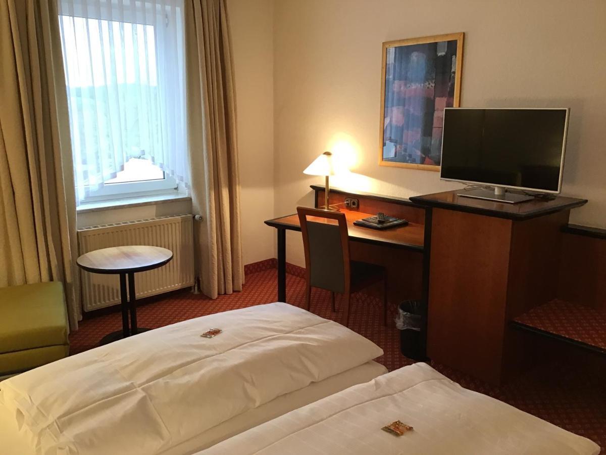 Garni Hotel Schmaus Viechtach Ngoại thất bức ảnh